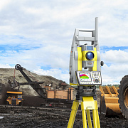 Тахеометр GeoMax Zoom 90 A5 R (2")